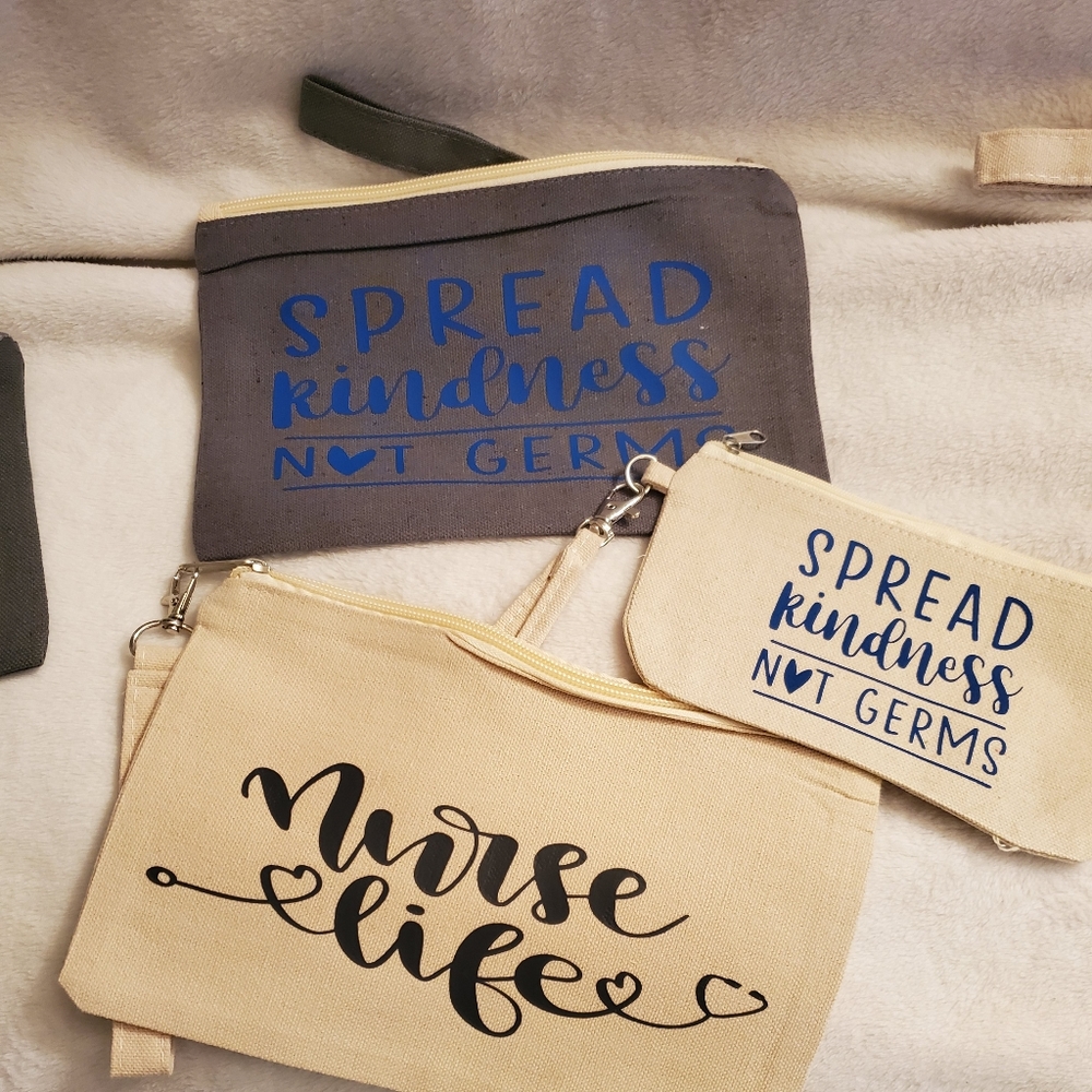 Wristlet
